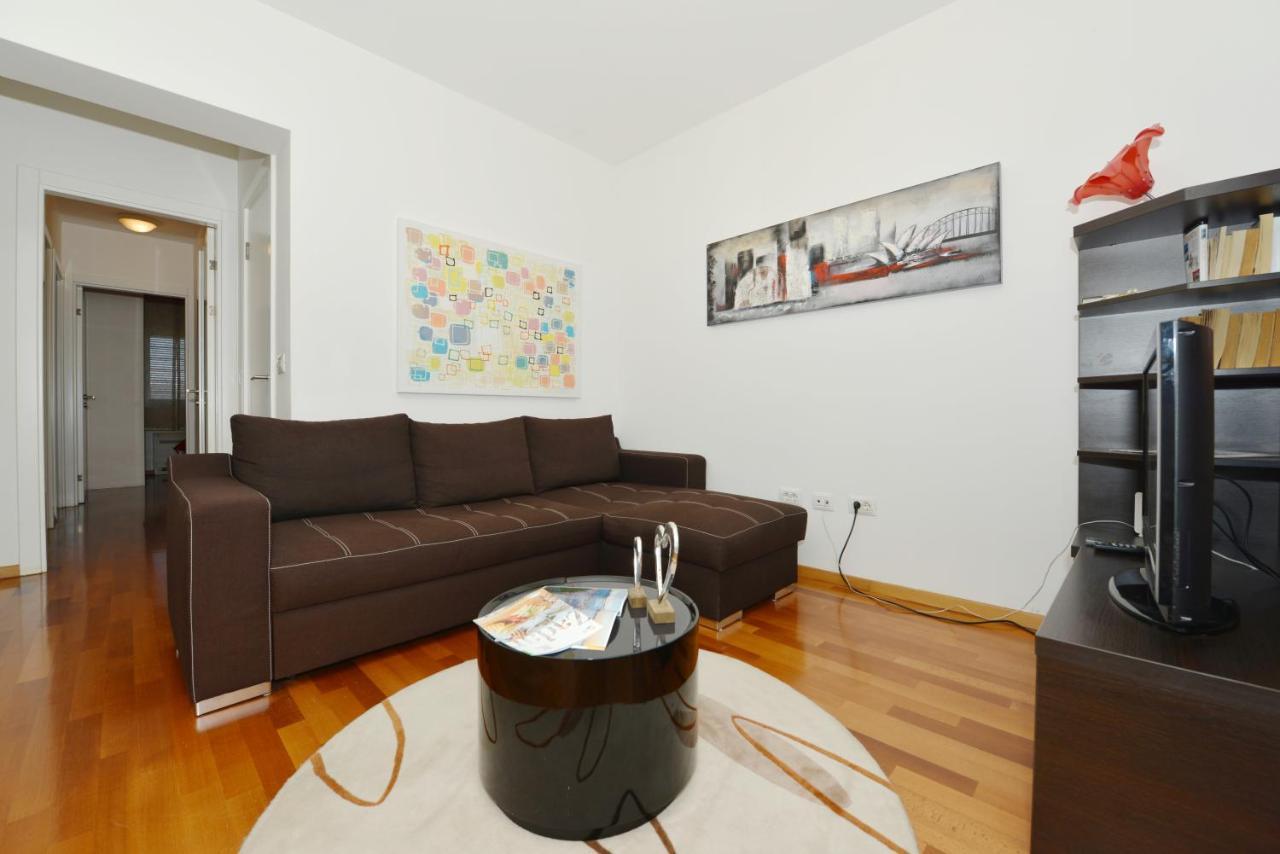 Apartment Ivon Задар Екстериор снимка