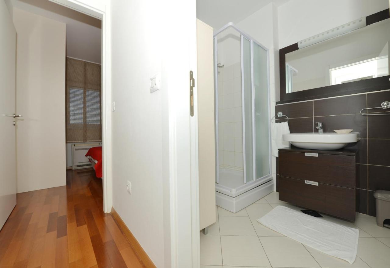 Apartment Ivon Задар Екстериор снимка