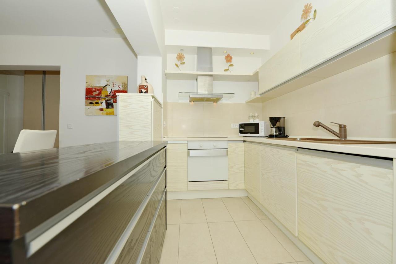 Apartment Ivon Задар Екстериор снимка